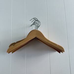 High-Grade Wooden Kids/Toddler Hangers – 10 Pack